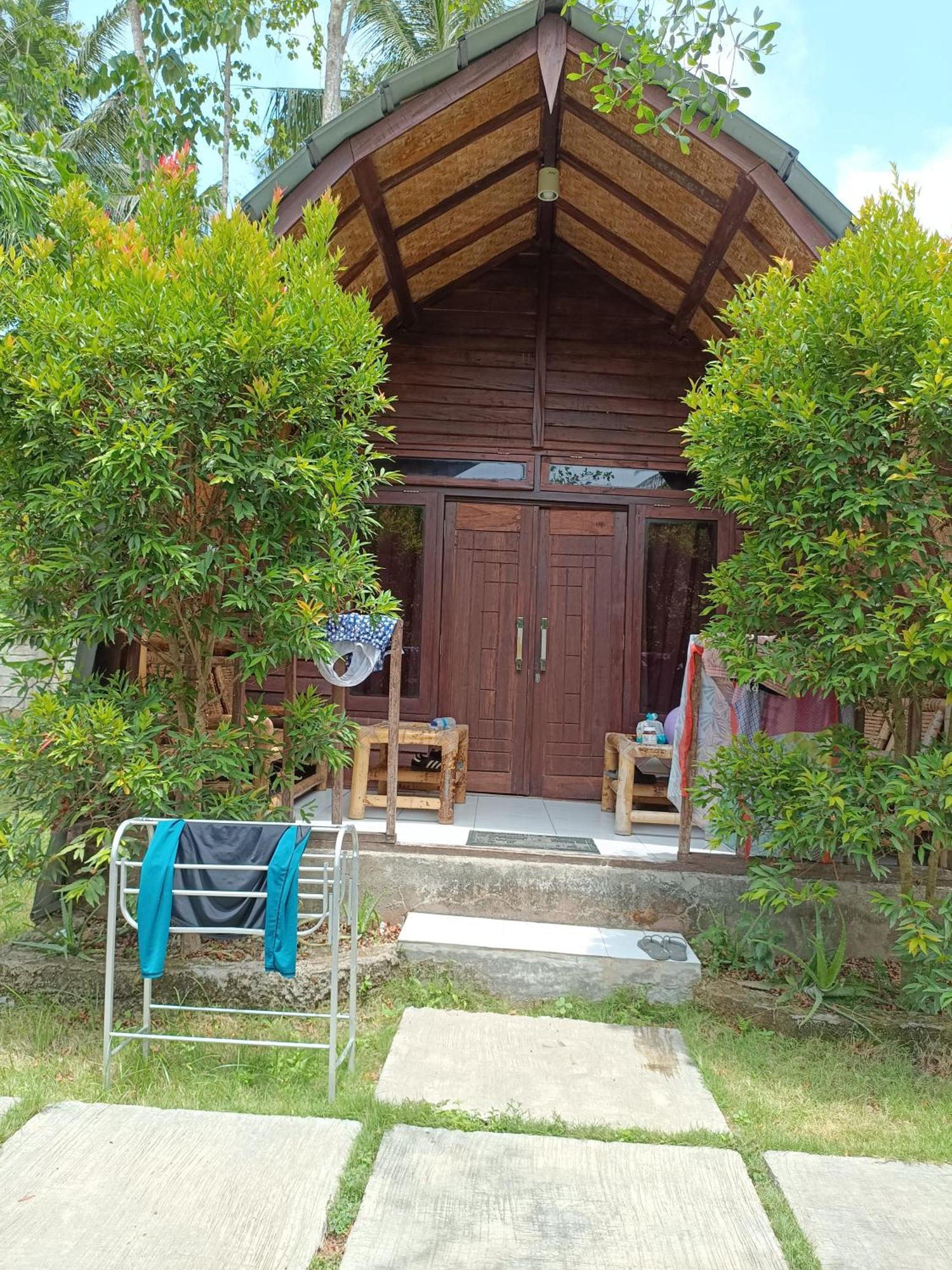 Bale Hostel Kuta  Luaran gambar