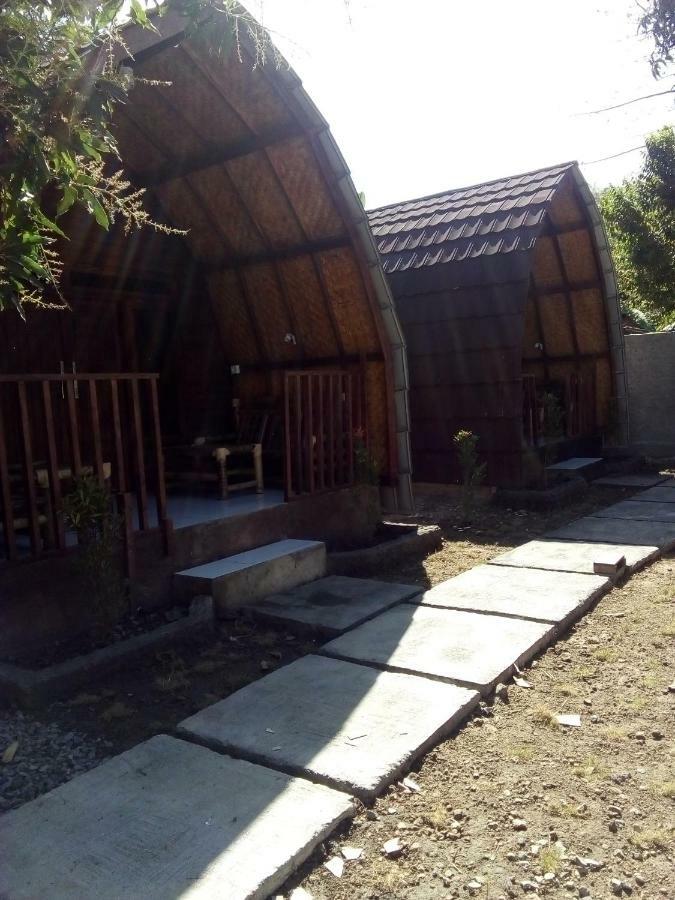 Bale Hostel Kuta  Luaran gambar