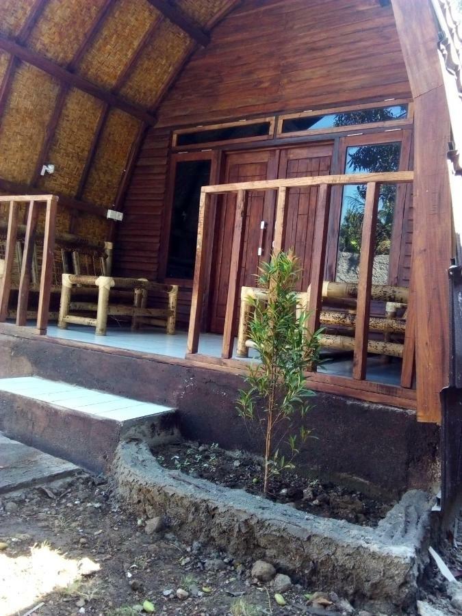 Bale Hostel Kuta  Luaran gambar