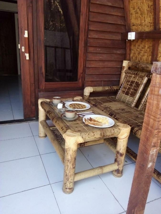 Bale Hostel Kuta  Luaran gambar