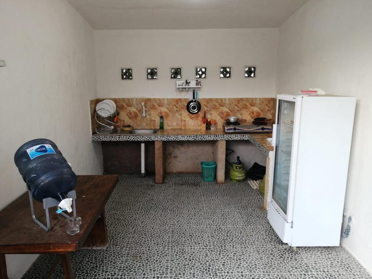 Bale Hostel Kuta  Luaran gambar
